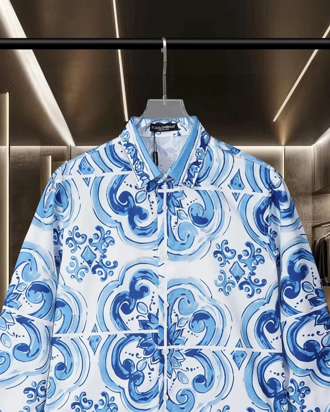 𝘿𝙊𝙇𝘾𝙀 & 𝙂𝘼𝘽𝘽𝘼𝙉𝘼 DG/ Hot Sale Hawaii 2025ss New Arrival ， Premium ， Breathable ， ， ， logo ， 。 ， Quality。 ！ ， ！🐍Sizes：M-XXL